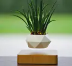 LEVITATINGPLANTPOT Homeko3