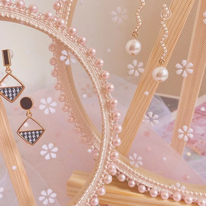 Lace Jewelry Display Stand -  - #tag1#