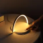 Lampe LED sans fil avec interrupteur tactile Angle de charge r glable pour iPhone Samsung Huawei ee131006 46a6 4f6e b3d9 3f624a814f9e