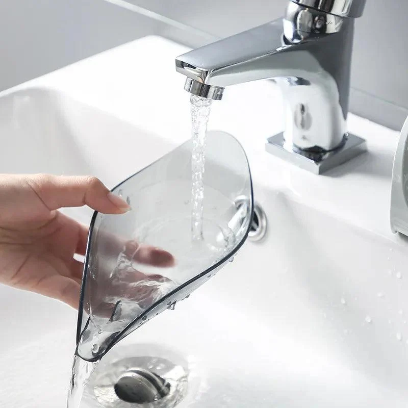 Leaf-Shaped Non-slip Soap Holder: Elegant Bathroom Storage Solution -