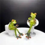 LeggyFrogFigurines Homeko2