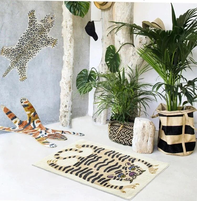 Leopard Silhouette Rug -