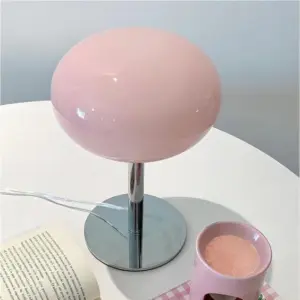 LichtLuxe - Stylish Modern Crystal Table Lamp