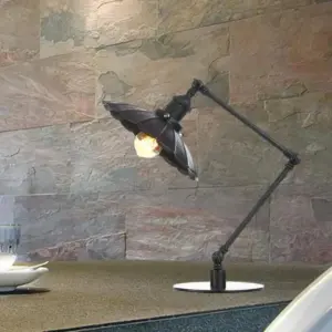 LightStyle – adjustable vintage lamp with shaped metal shade