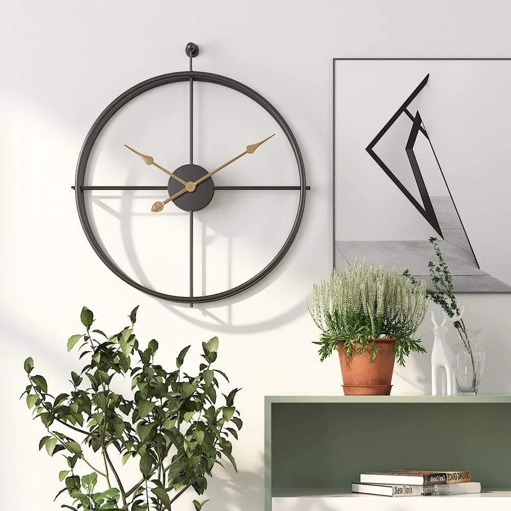 Liselotte Clock -