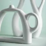 Lolae Vases