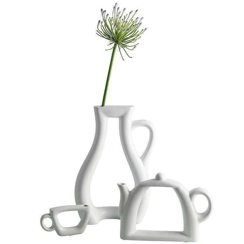 Lolae Vases -