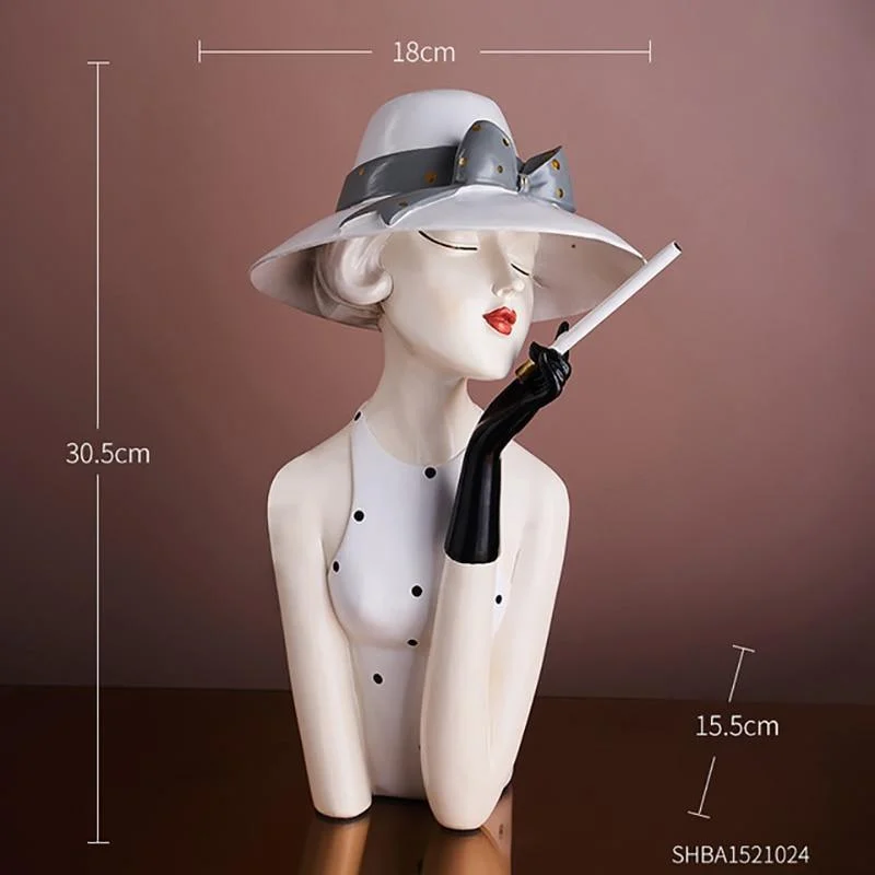 Louisea Sculpture -