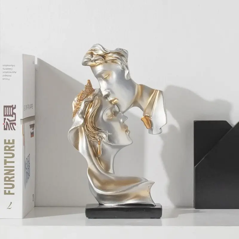 LoveMomentStatue Homeko4