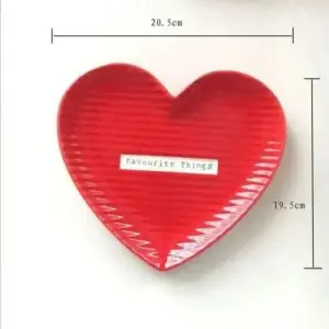 Love Shape Ceramic Dish: Ideal for Breakfast, Cake, and Jewelry
