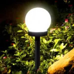 LumaGlobe Solarbetriebene LED Aussenleuchte mit Bewegungsmelder