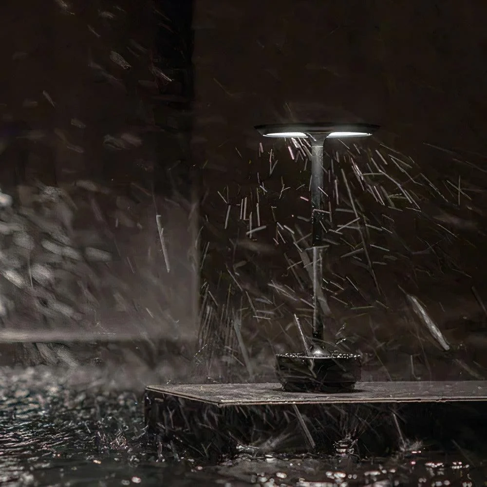 LumenArt - Create an Atmosphere of Elegance with the Thomas Table Lamp from LumenArt -  - #tag1#