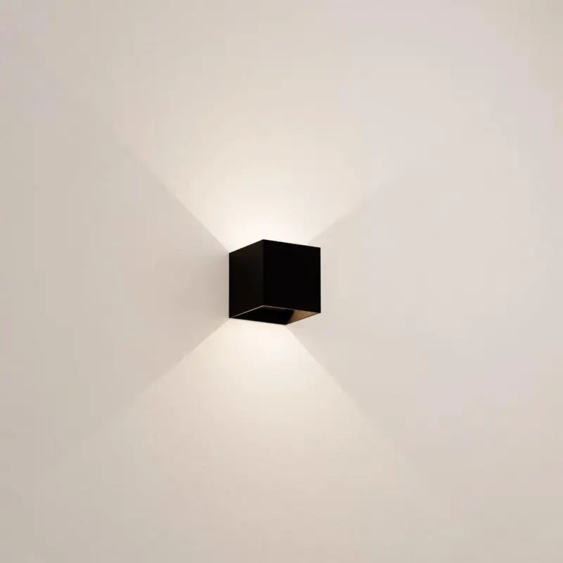 LumenGuard Modern Wall Lamp tag1