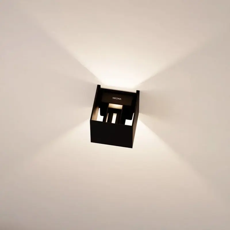 LumenGuard Modern Wall Lamp tag1