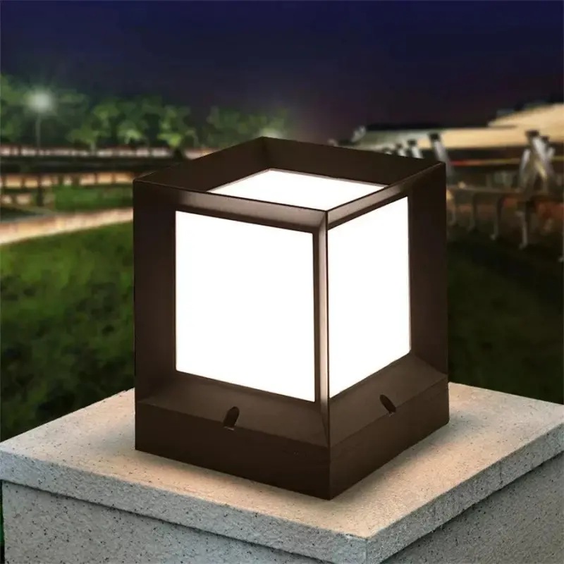 LumiPillar Outdoor Standing Lamp for Gates and Driveways tag1