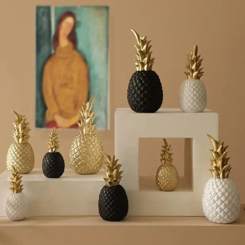 LumiPine - Gold Pineapple Home Decor -