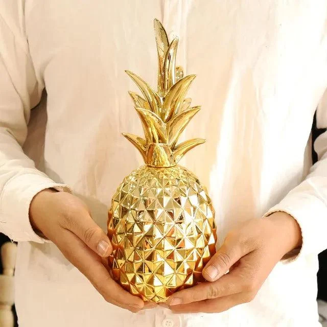 LumiPine - Gold Pineapple Home Decor -