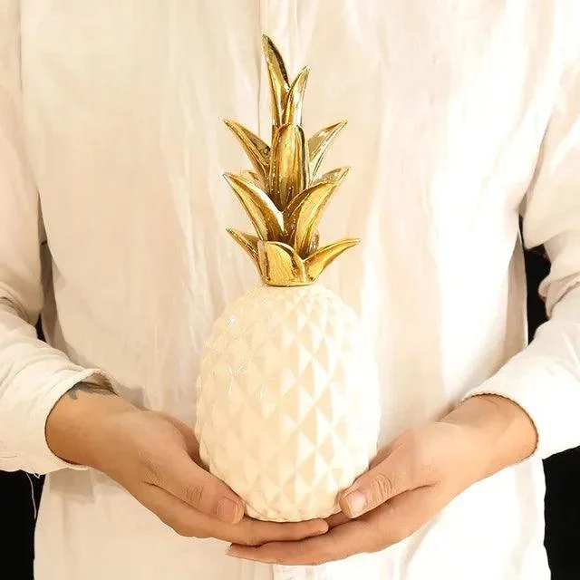 LumiPine - Gold Pineapple Home Decor -