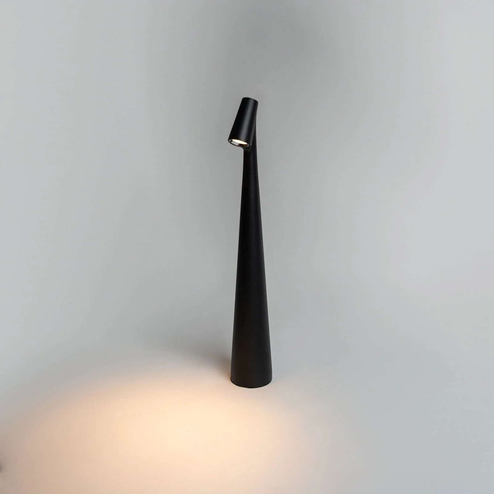 Lumi Slim Rechargeable Lamp -  - #tag1#