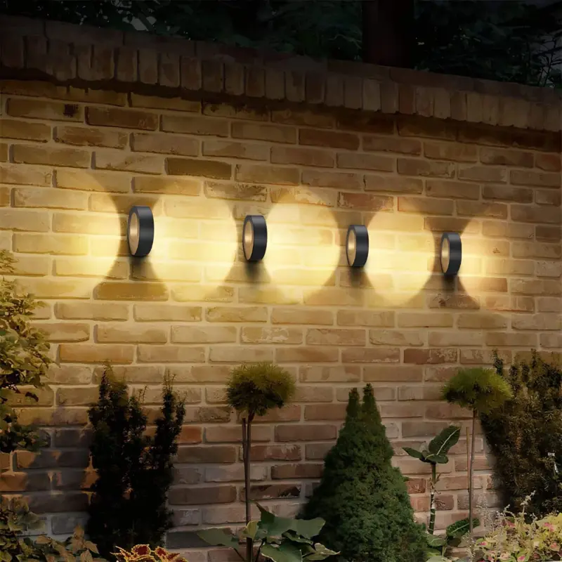 LuminaFlexAussenwandlampe FlexibleundModerneAussenbeleuchtung2