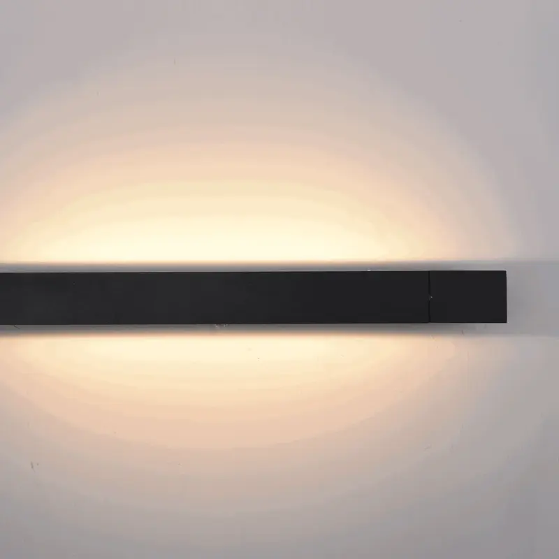 Luna Slim LED Wall Lamp tag1