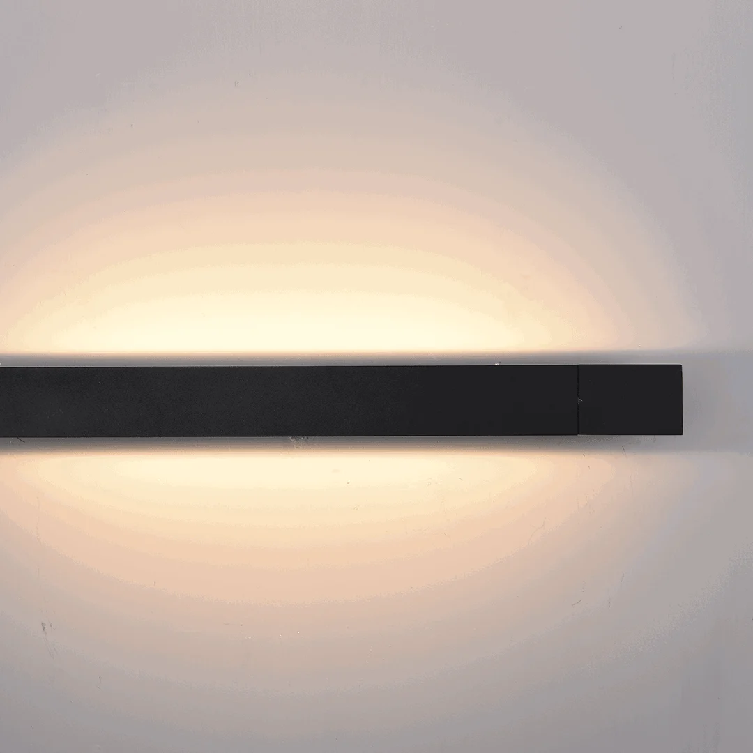 Luna - Slim LED Wall Lamp -  - #tag1#