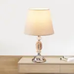 LuxLicht_-_Design_table_lamp_with_tapered_shape_and_facet-cut_glass_blocks_-_-_tag1_-4318175 LuxLicht Design table lamp with tapered shape and facet cut glass blocks tag1