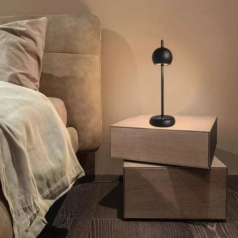 LuxioFlex - Wireless LED desk lamp -  - #tag1#