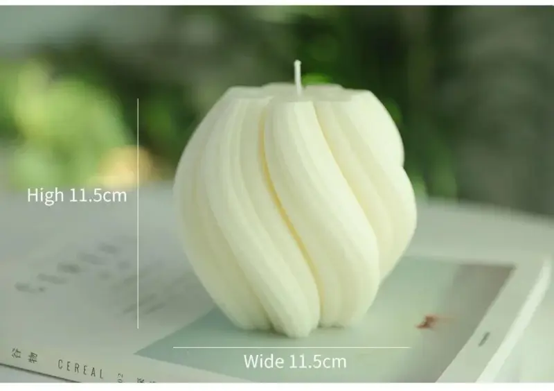 Luxury scented candle Beautiful geometric scented candles tag1