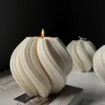 Luxury scented candle Beautiful geometric scented candles tag1