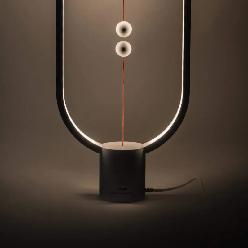 Magnet Light Magnetic Table Lamp tag1