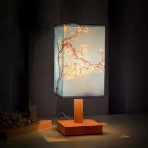 Magnolia Table Lamp: Artistic Retro Style