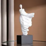Mailycas Sculpture
