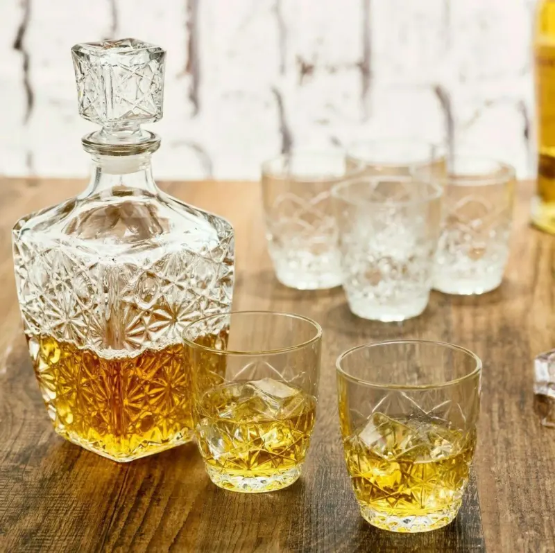 Main WhiskeyDecanter
