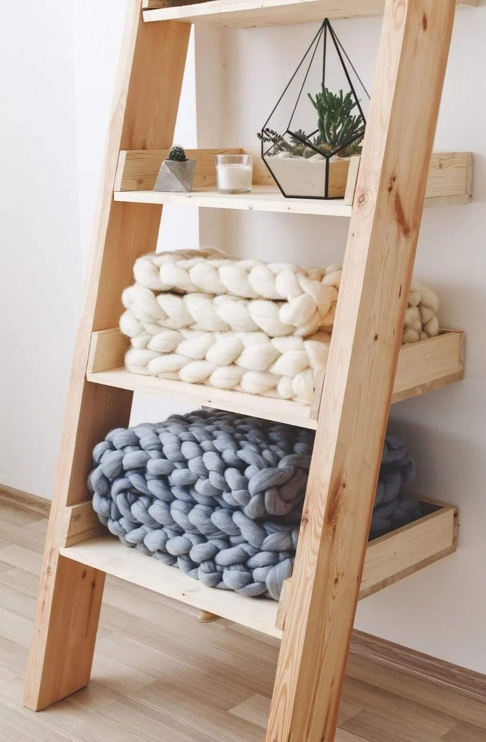 Marnies Knitted Throw -