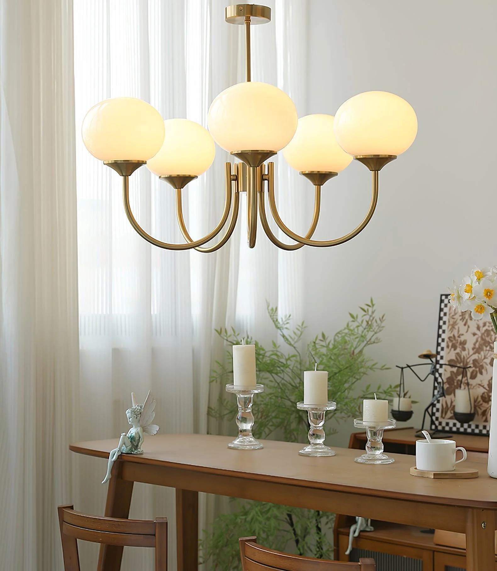 Marshmallow Chandelier 25 Ffb8b55f 1d86 4670 B7a6 71cca74b4cfe