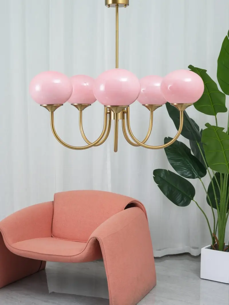 Marshmallow Chandelier 62 294b0bf4 3b76 42b1 b114 eec25dc2142b