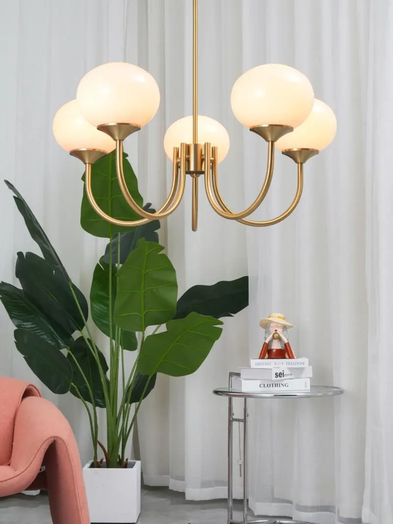 Marshmallow Chandelier 65 41634ed7 b361 45b5 9b6a 091c8aed7aca