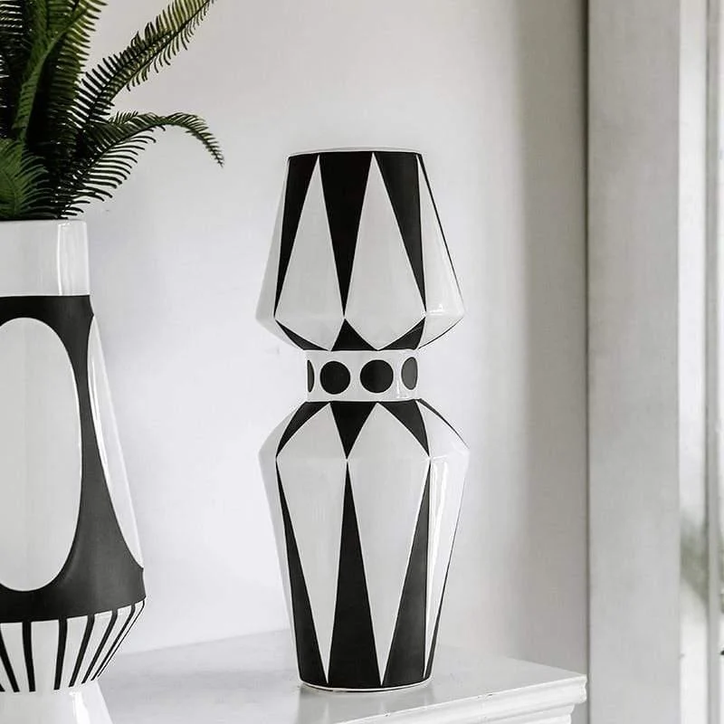 Masakazua Vases -