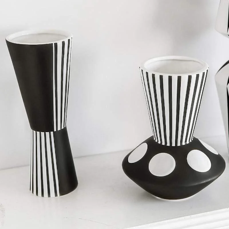 Masakazua Vases -