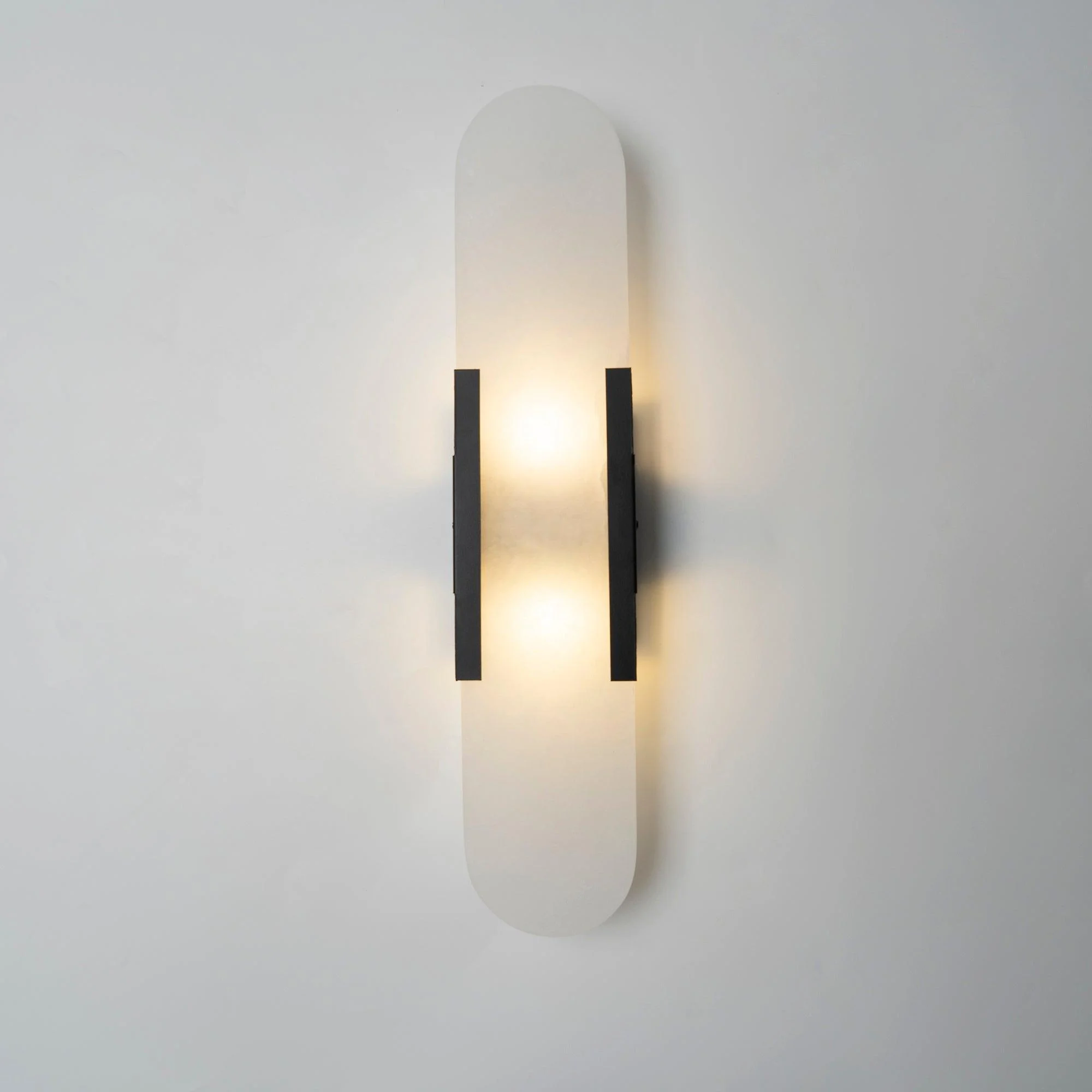 Melange Elongated Sconce 1