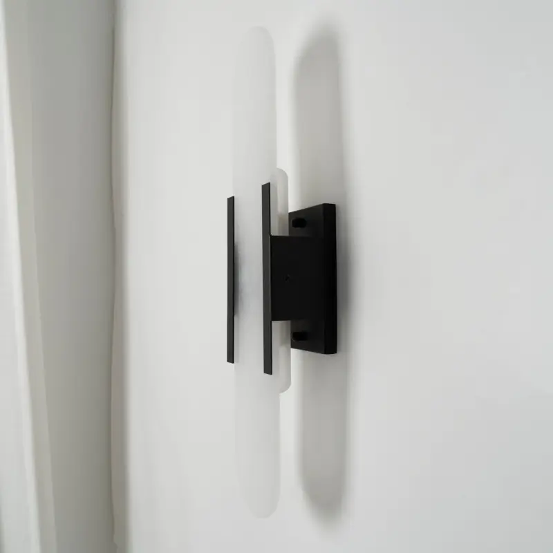 Melange Elongated Sconce 6 8e04fc9b a2cb 48e0 b3ae cbd6ad1fb47e