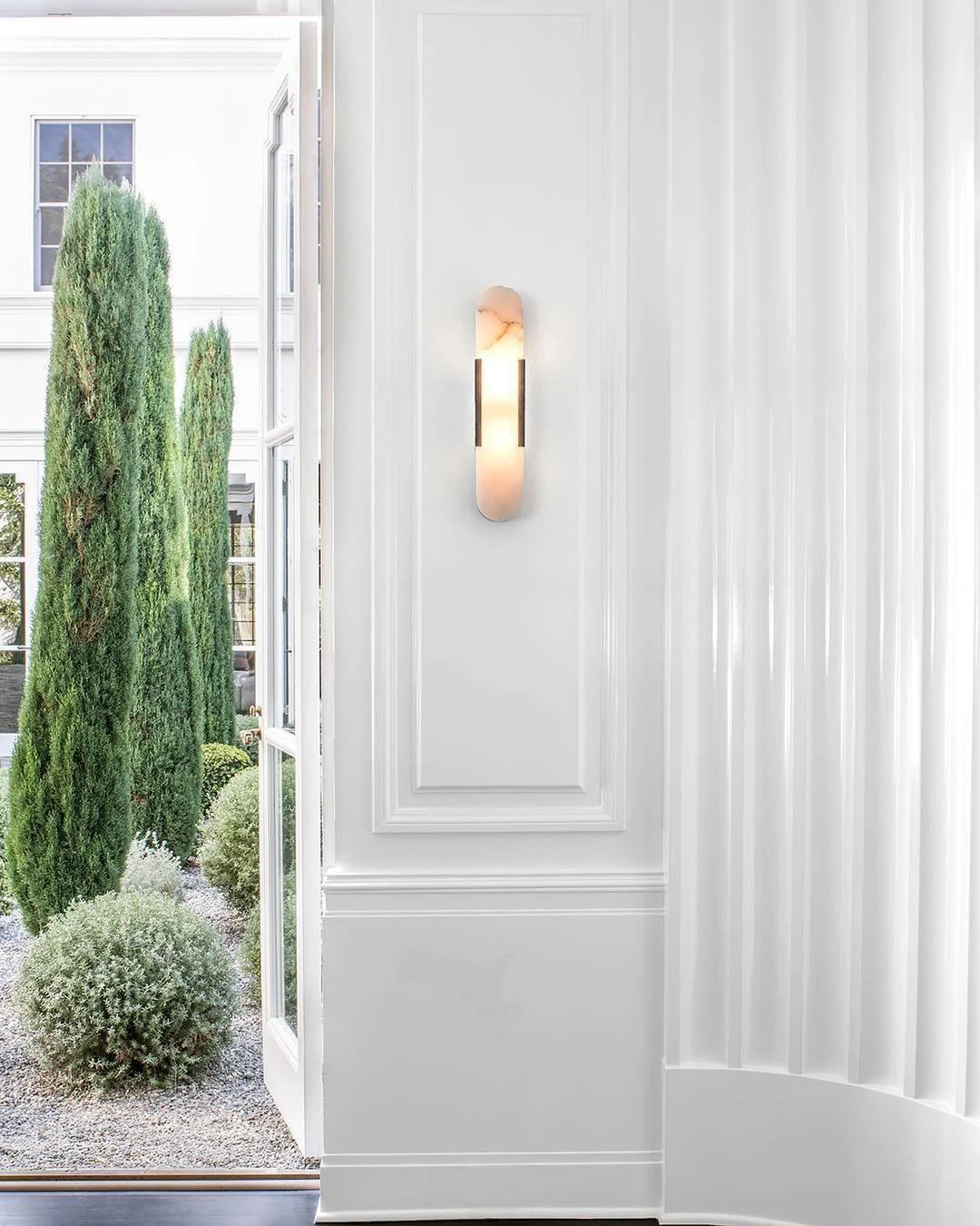 Melange Elongated Sconce 8