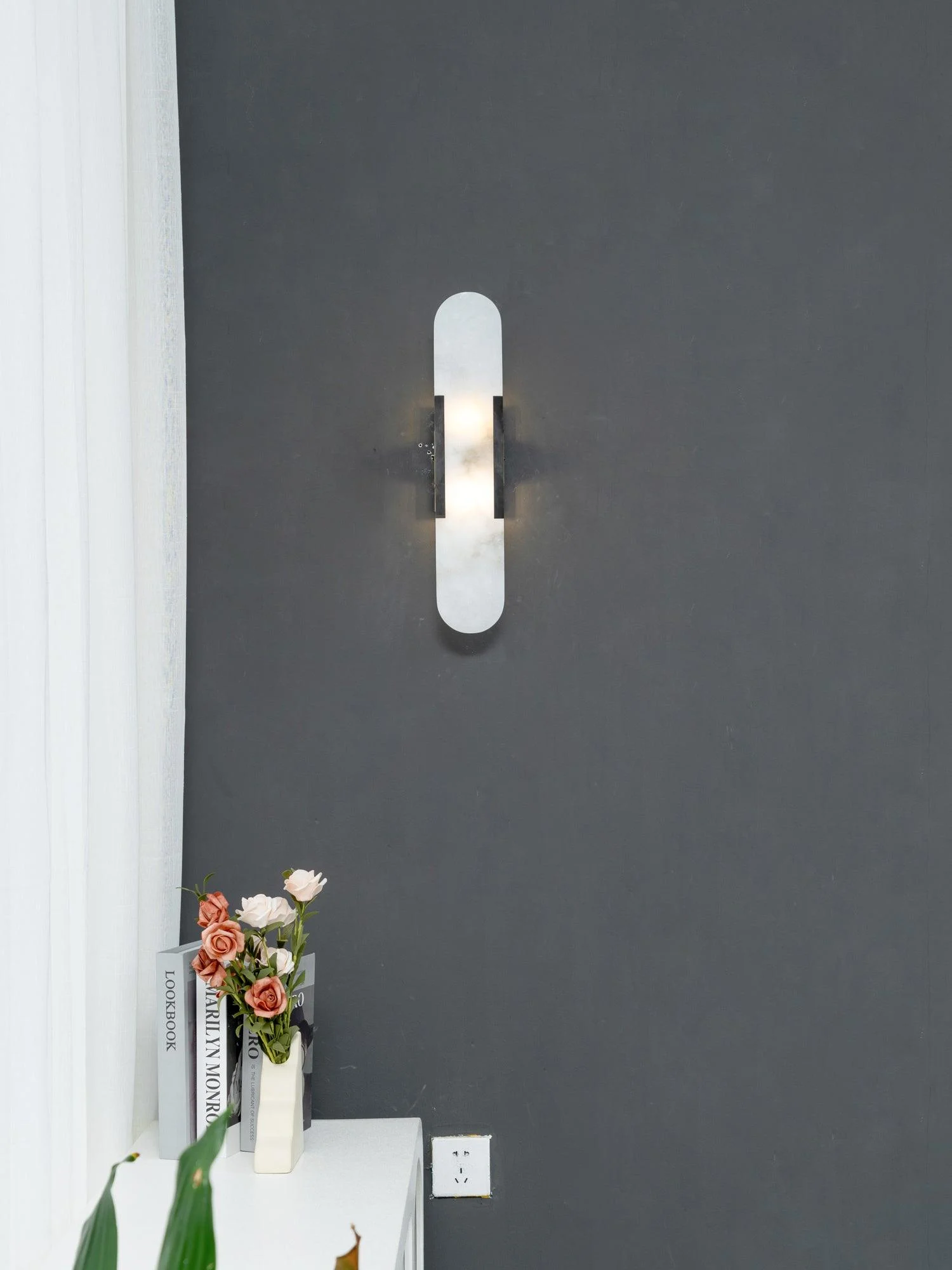 Melange Elongated Sconce 83