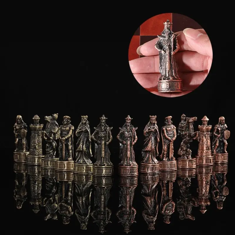 Metal Chess 32pcs Luxury Knight Dragon Sculptures and Statues