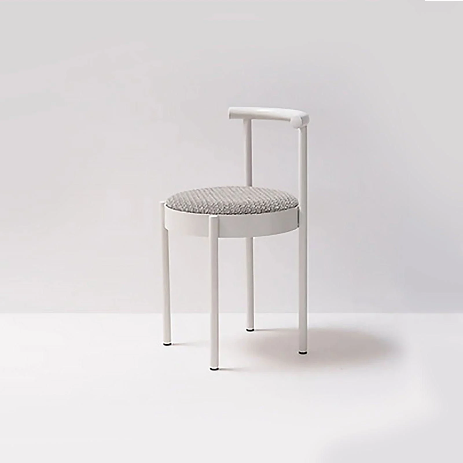 Mid-Century Modern Metal Leg Color Round Chair -