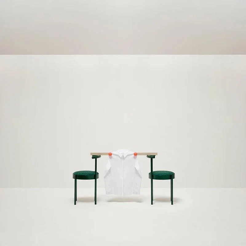 Mid-Century Modern Metal Leg Color Round Chair -