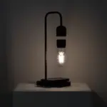 MinimalistFloatingLEDLampwithWirelessPhoneCharger Homeko2