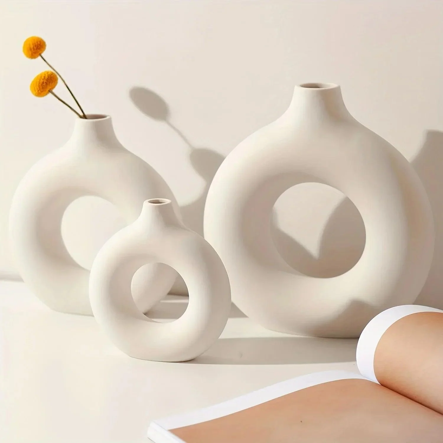 Minimalist Nordic Donut Design Vase - Homeko