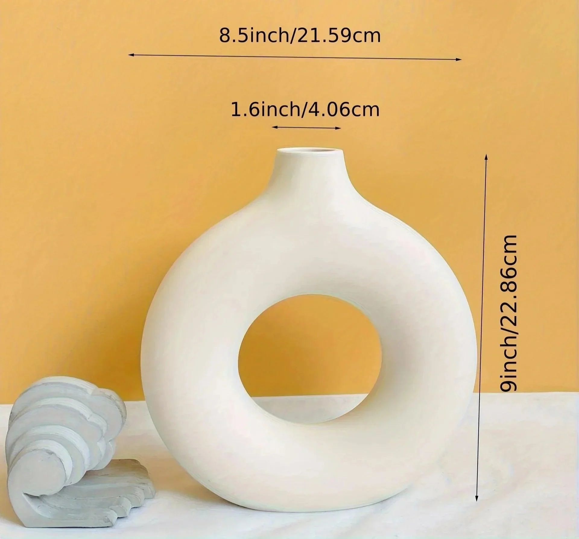 Minimalist Nordic Donut Design Vase - Homeko